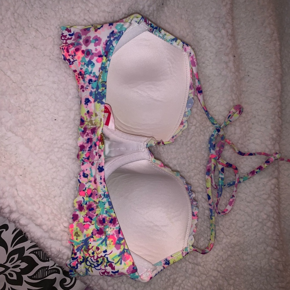 Victoria Secret Bathing Suit Top - Picture 3 of 3